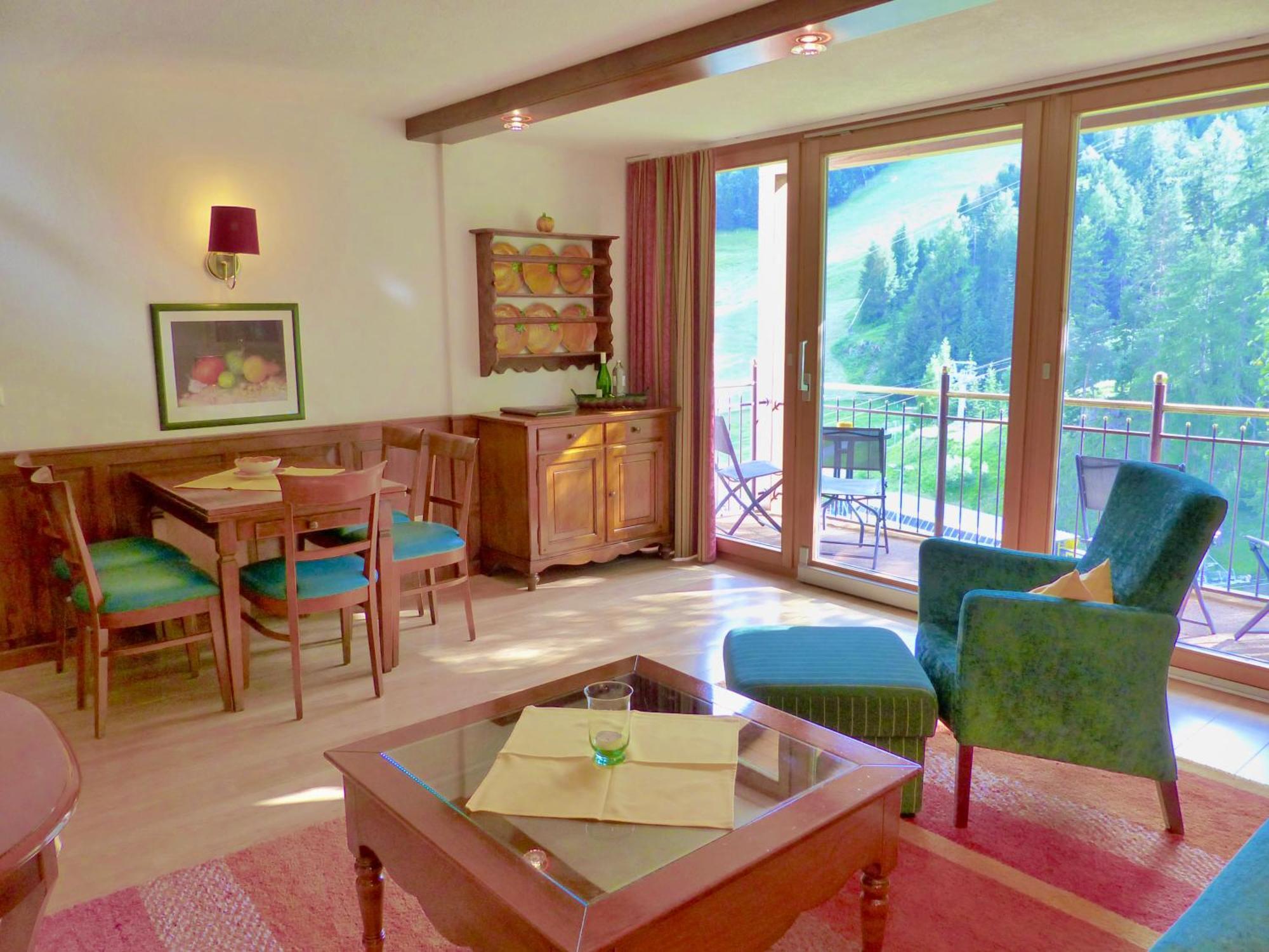 Hotel Garni Zerzer Серфаус Экстерьер фото